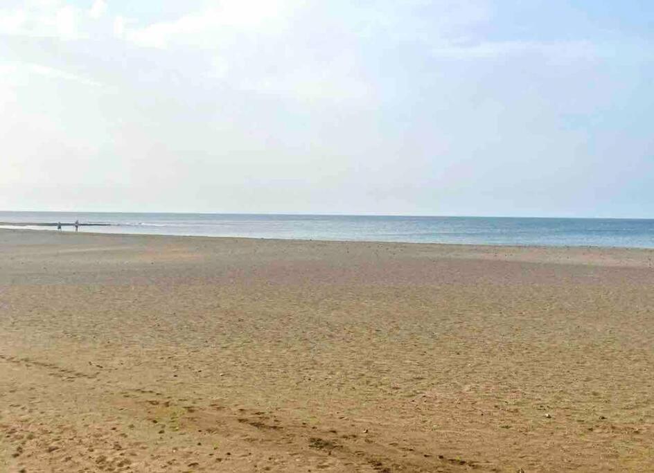 Casa Mesana Nuevo Apartamento En La Playa Con Aire Acondicionado 플라야 온다 외부 사진